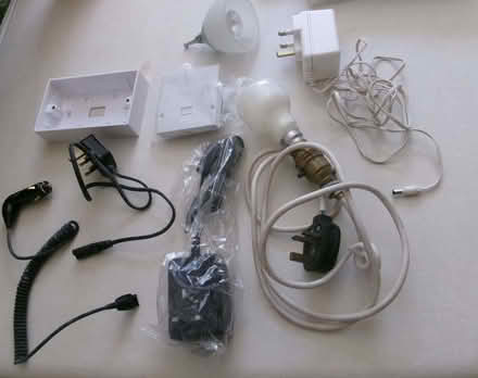 Photo of free Old electrical fittings, cables, etc. (Jericho OX2) #1