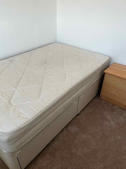 Photo of free Double divan bed (Headington OX3) #1