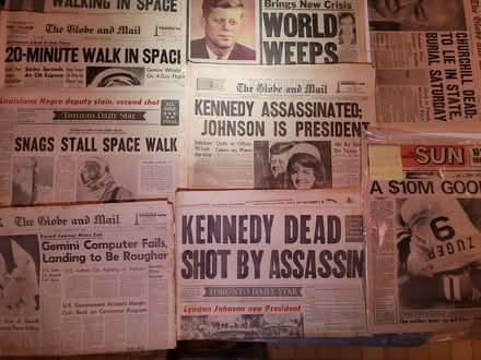 Photo of free Vintage Toronto Newspapers (Birkdale&Ellesmere, Scarb.) #1