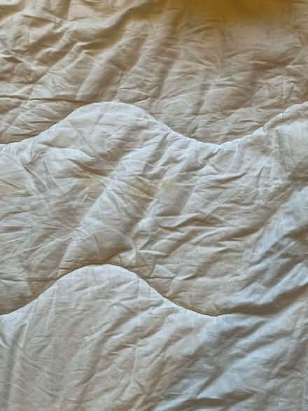 Photo of free Single Duvet 4.5tog + 9.0tog (clips together) (Walham Green SW6) #3