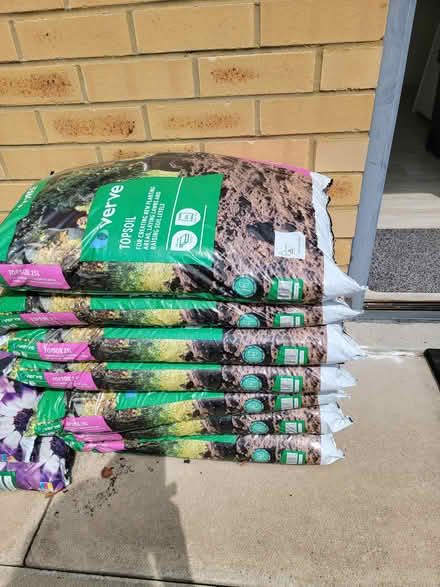 Photo of free New Bags Top Soil (Walton. Liverpool 4 L4) #1