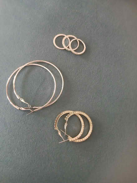 Photo of free Jewelery (Nw41 by Nw41by) #1