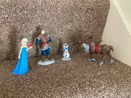 Photo of free ‘Frozen’ figures (Arundel BN18) #1