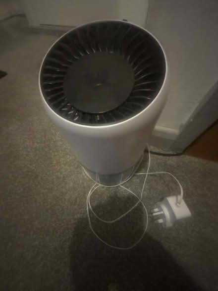 Photo of free Dehumidifier for parts/not working (Wimbledon SW19) #1