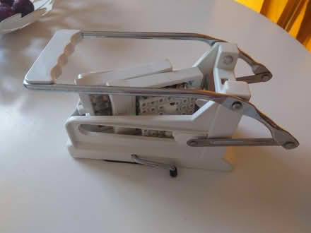 Photo of free Chip cutter (Abbey Fields OX14) #1