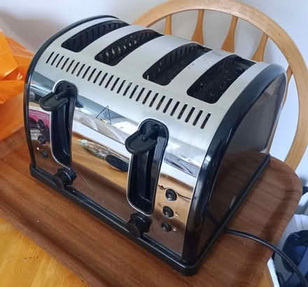 Photo of free 4 slot toaster (Ashton-U-Lyne OL7) #1