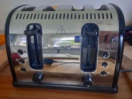 Photo of free 4 slot toaster (Ashton-U-Lyne OL7) #2
