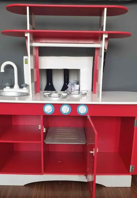 Photo of free Kids play kitchen (Quinton B32) #1