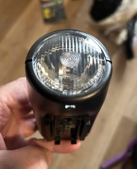 Photo of free Battery torch (Dorking RH4) #1