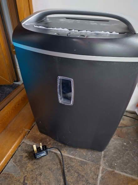 Photo of free United Office shredder (Binley CV3) #2
