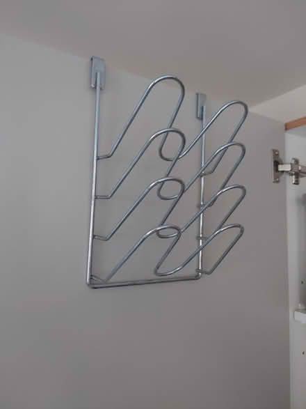 Photo of free Saucpan lid holder (Abbey Fields OX14) #1