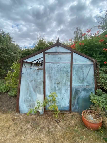 Photo of free Greenhouse (Trumpington Ward CB2) #1