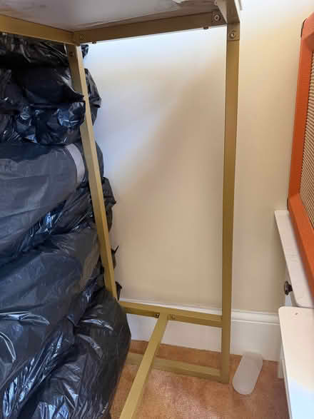 Photo of free breakfast bar / Table (Kemptown BN2) #2