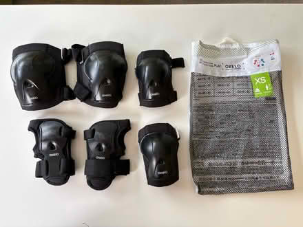 Photo of free Knee & Ankle Pads (RG31 6RL) #1