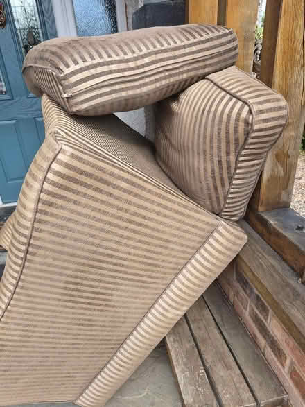 Photo of free Arm chair (Leicester) #3