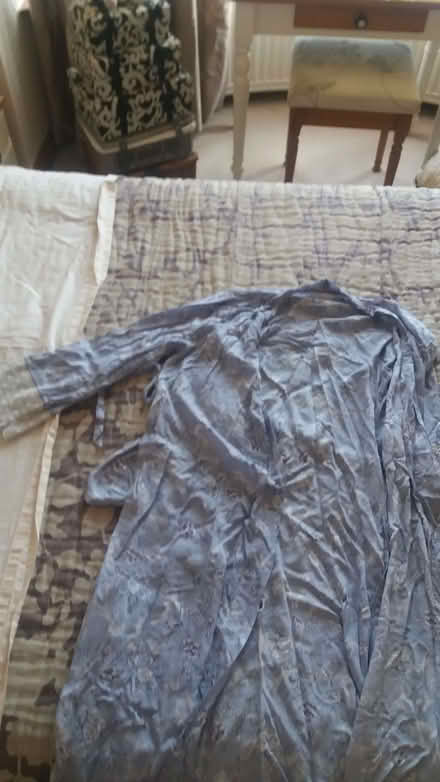 Photo of free robe, thin blue (Crosspool S10) #1