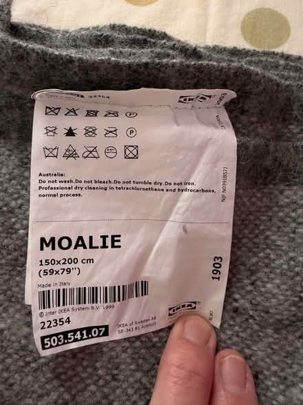 Photo of free IKEA throw 150x200 (Rosemount AB25) #2