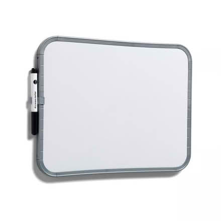 Photo of Small whiteboard (Harpenden AL5) #1