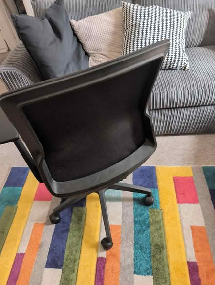 Photo of free IKEA cloth hangers and Adidas boxes (Hammersmith W6) #2