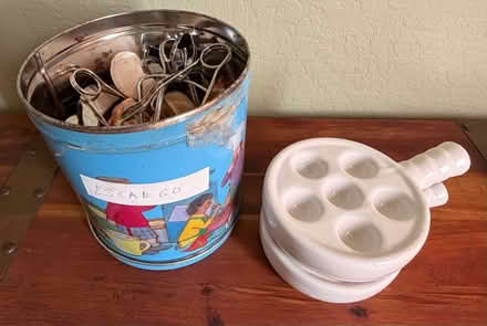 Photo of free 🐌 Escargot Serving Set (Redwood City) #1