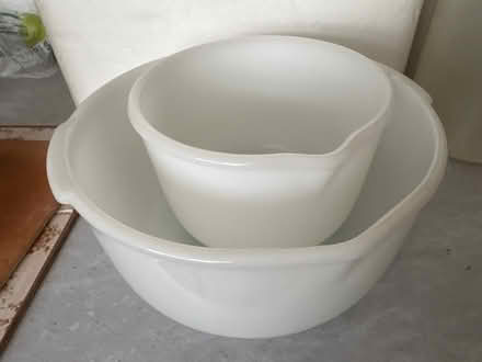 Photo of free Mixing bowls (Hala LA1) #1