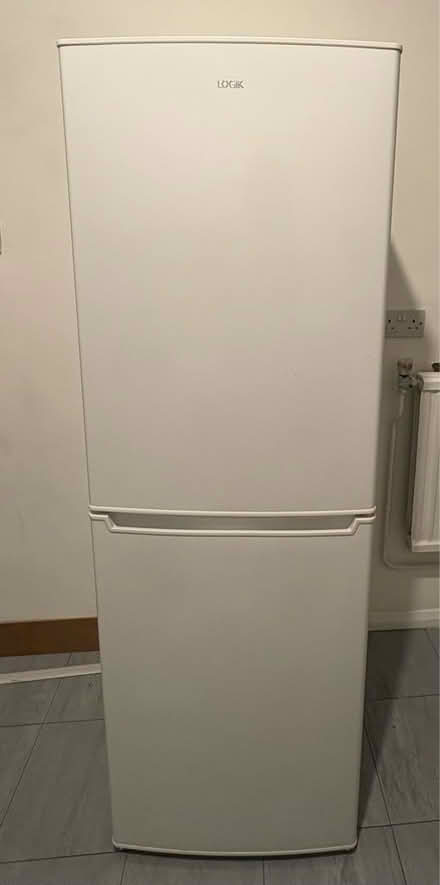 Photo of free fridge (Westbourne Green W2) #1
