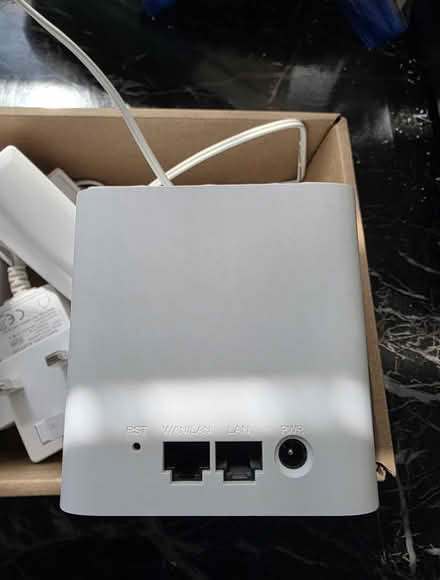 Photo of free Nova AC1200 mesh WiFi (Ruislip HA4) #4