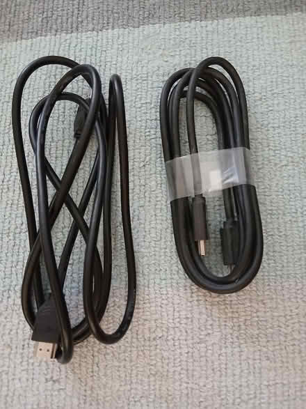 Photo of free Hdmi cables x 2 cat. 1 (Chelsfield BR6) #1