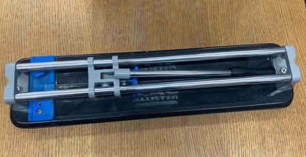 Photo of free Tilecutter (Walton Manor OX2) #1