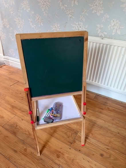 Photo of free Kids chalkboard/whiteboard (Heaton Moor SK4) #1