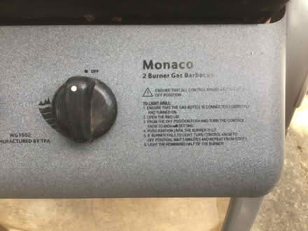Photo of free gas barbecue (West Common AL5) #3