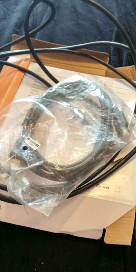 Photo of free 3 USB to USB leads (Orpington) #1
