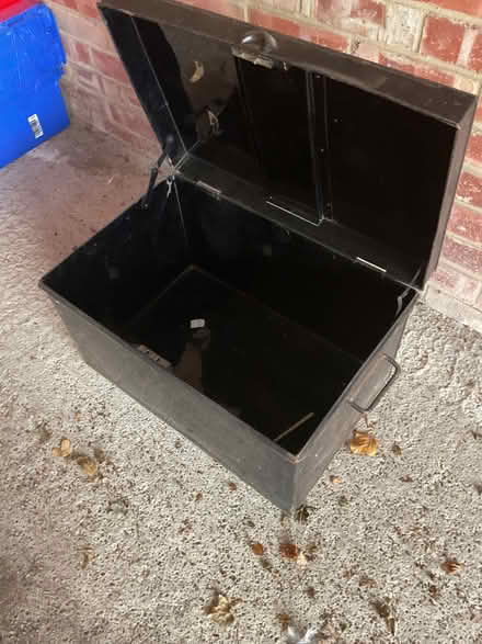 Photo of free Metal box (Eastbourne BN21) #4