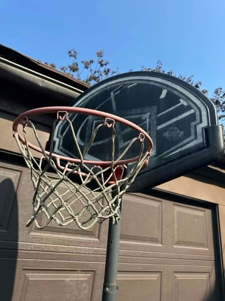 Photo of free Basketball Hoop (Forest Hills, Queens) #2