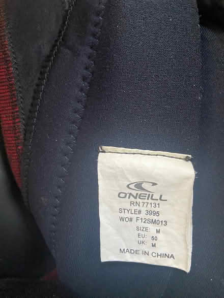 Photo of free O’Neill medium men’s wetsuit (Preston Park area BN1) #4