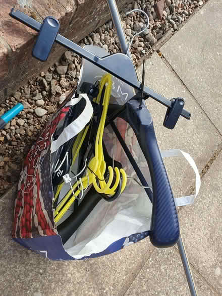 Photo of free hangers (New Greens AL3) #1