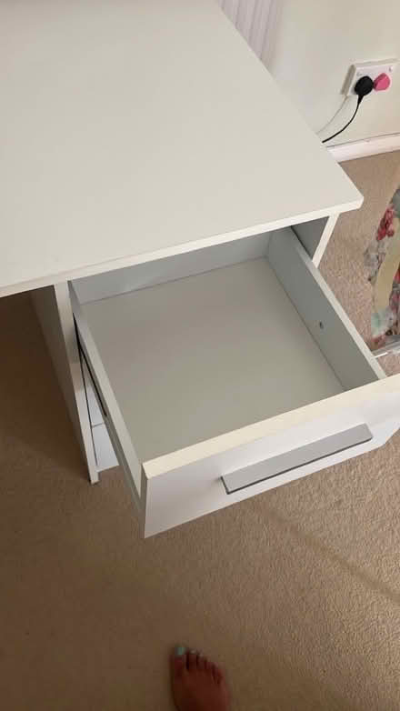 Photo of free Work desk with drawers (Beckenham BR3) #3