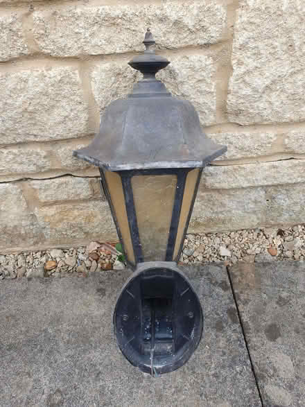 Photo of free Outside lamp, retro style (Deer Park OX28) #3