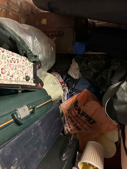 Photo of free Old suitcases L17 (Aigburth L17) #2