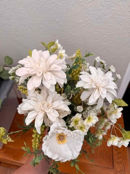 Photo of free Artificial flowers (Spondon derby DE21) #1