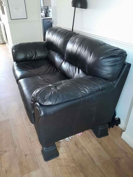 Photo of free 2 black leather settees, 2 and 3 seater (Thimble End B76) #2