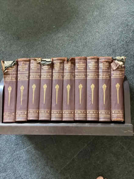Photo of free Children’s Encyclopaedia 10 Volumes (St. Martin's CT3) #1