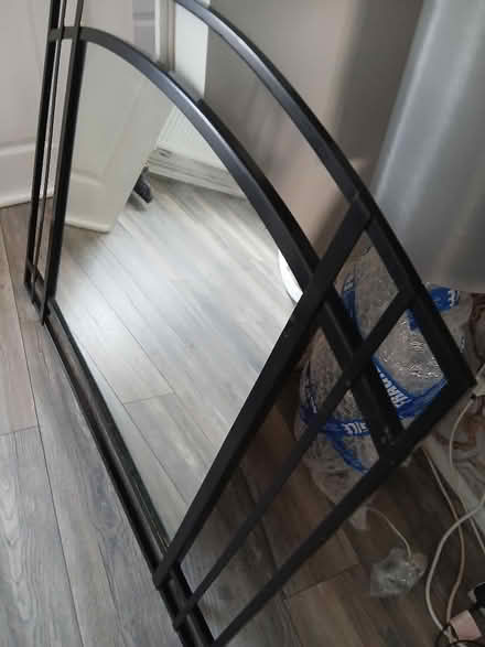 Photo of free Heavy mirror (Quinton B32) #3