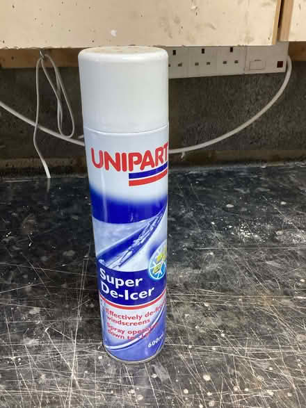 Photo of free De-icer only part used (Oswestry SY11) #1