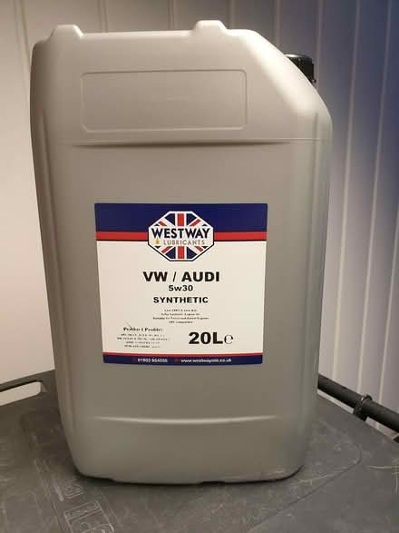 Photo of free USED ENGINE OIL c.20 litres (ME16 - Allington) #1