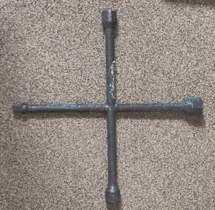 Photo of free Wheel brace/nut wrench (Farington PR25) #1