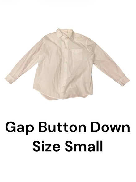 Photo of free Gap Woman’s Button Down Shirt (Brooklyn Storage) #1