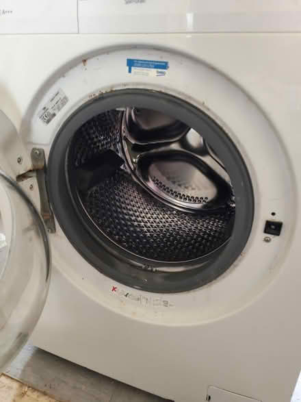 Photo of free Beko 9kh washing machine (Lichfield, WS13) #2