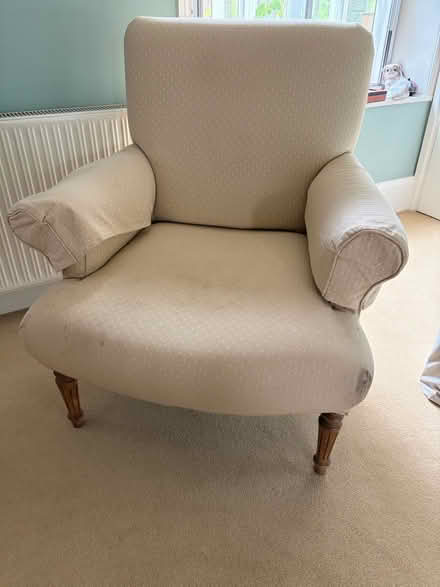 Photo of free Armchair (Upavon SN9) #1