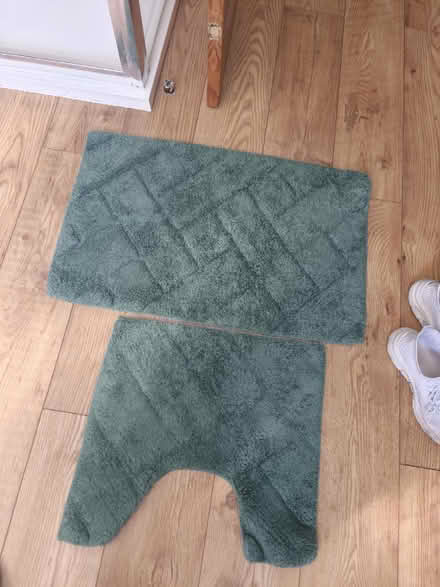 Photo of free Bath and toilet mat (Greengates BD10) #1